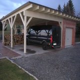 Carport mit Garage